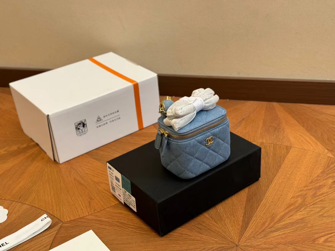 CHANE1 ゴールデンボールデニムショルダースクエアバッグ【50％割引+送料無料】