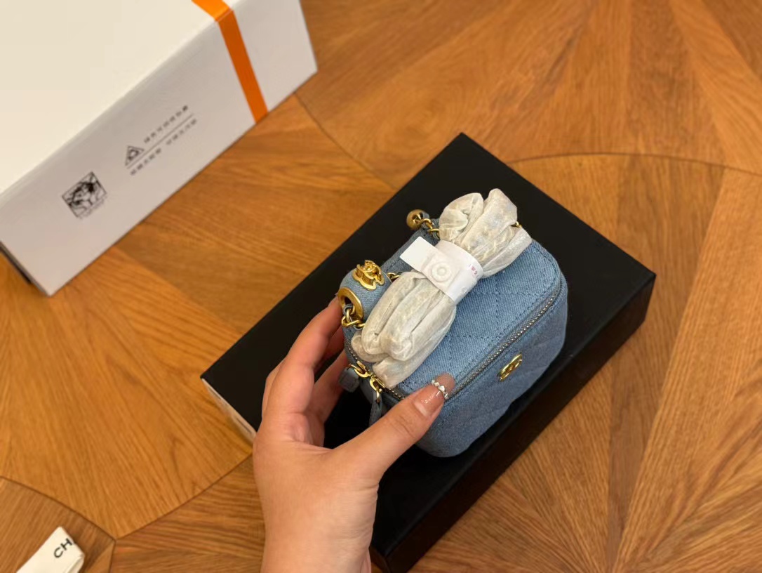 CHANE1 ゴールデンボールデニムショルダースクエアバッグ【50％割引+送料無料】