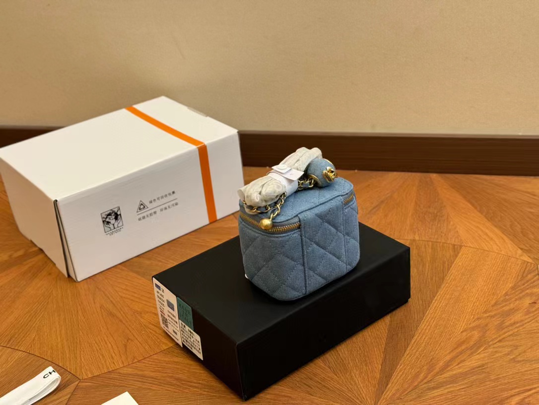 CHANE1 ゴールデンボールデニムショルダースクエアバッグ【50％割引+送料無料】