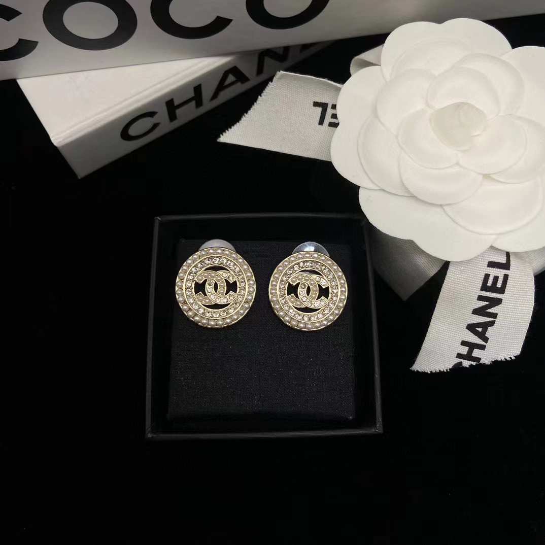 CHANE1 ラウンドパールイヤリング【50％割引+送料無料】