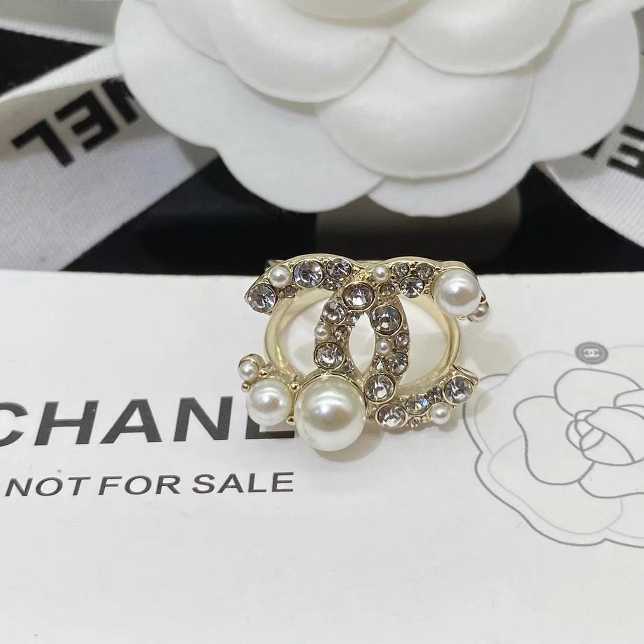 CHANE1 ダブルCパールリング【50％割引+送料無料】