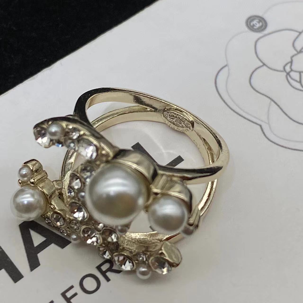 CHANE1 ダブルCパールリング【50％割引+送料無料】