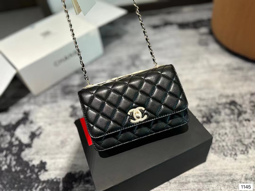 CHANE1 ダブルCチェーンショルダークロスボディバッグ【50％割引+送料無料】