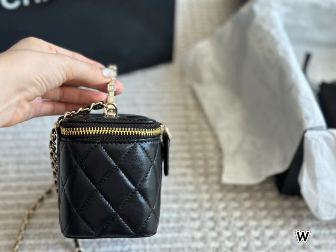 CHANE1 チェーンボックスハンドバッグ【50％割引+送料無料】