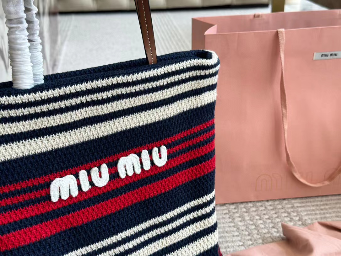 M1UM1U カラフルなビーチ ショッピング バッグ【50％割引+送料無料】