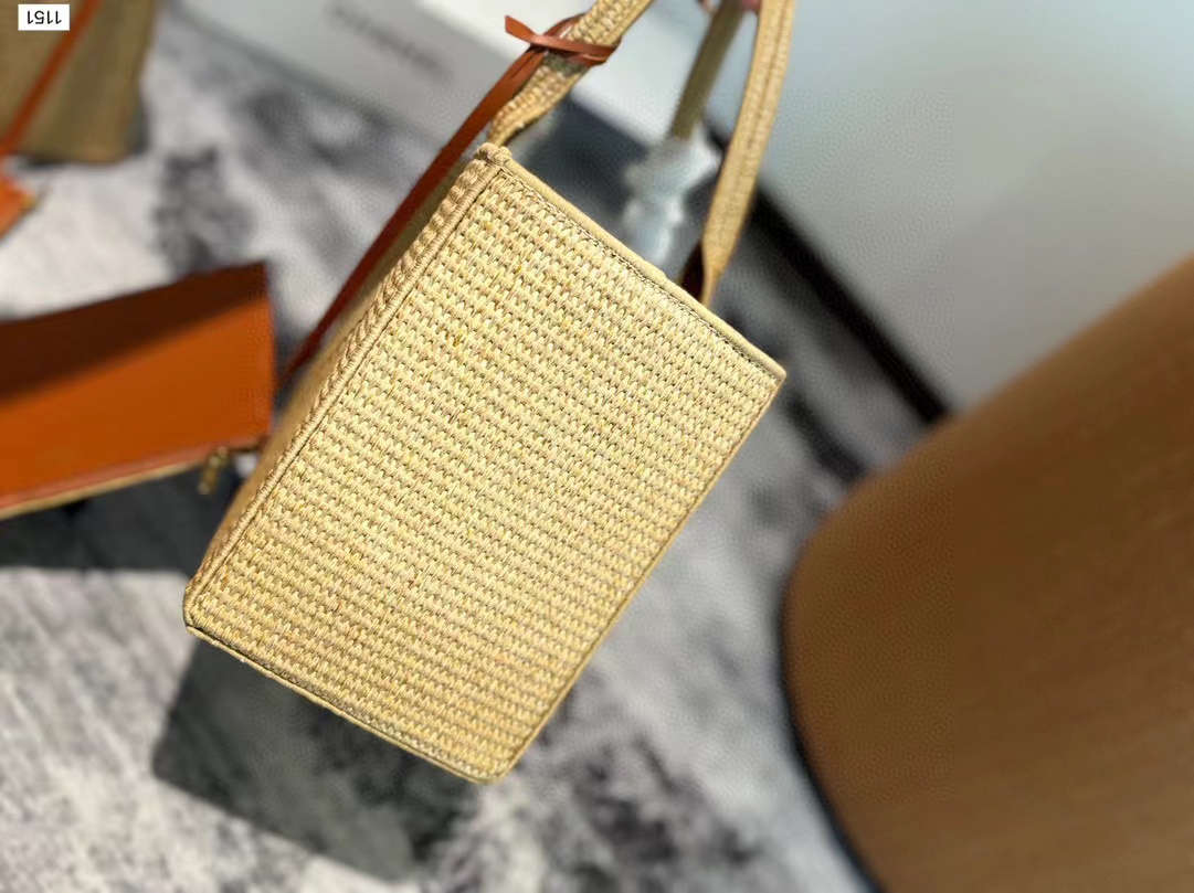 CEL1NE ラフィア織りビーチバッグ【50％割引+送料無料】