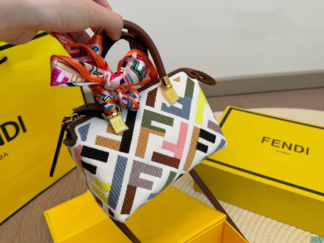 FEND1 FF カラフルトートバッグ【50％割引+送料無料】