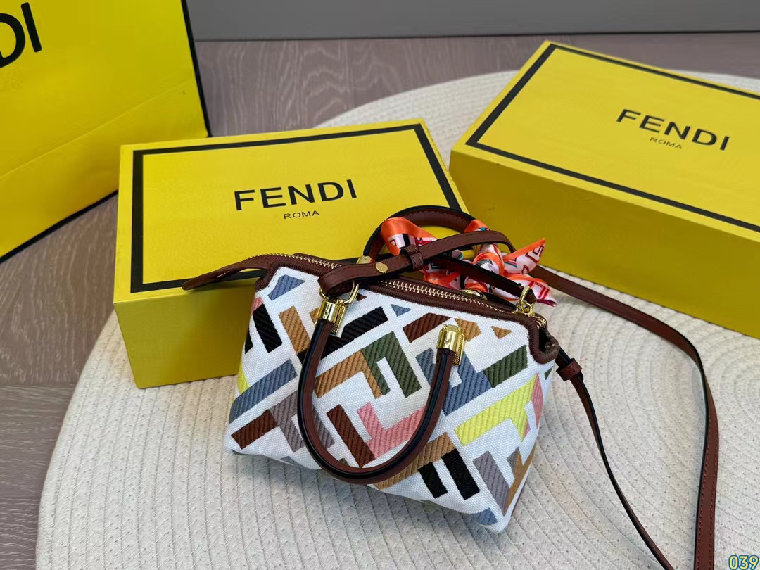 FEND1 FF カラフルトートバッグ【50％割引+送料無料】