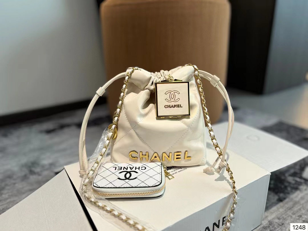 CHANE1 ミラー+財布+ショッピングバッグ【50％割引+送料無料】