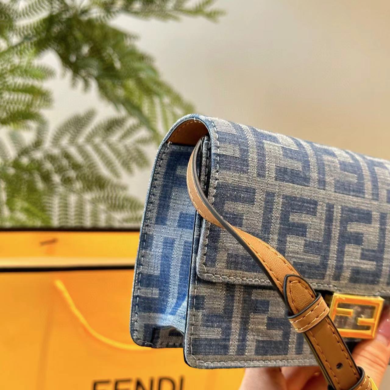 FEND1 FF デニムハンドバッグ【50％割引+送料無料】