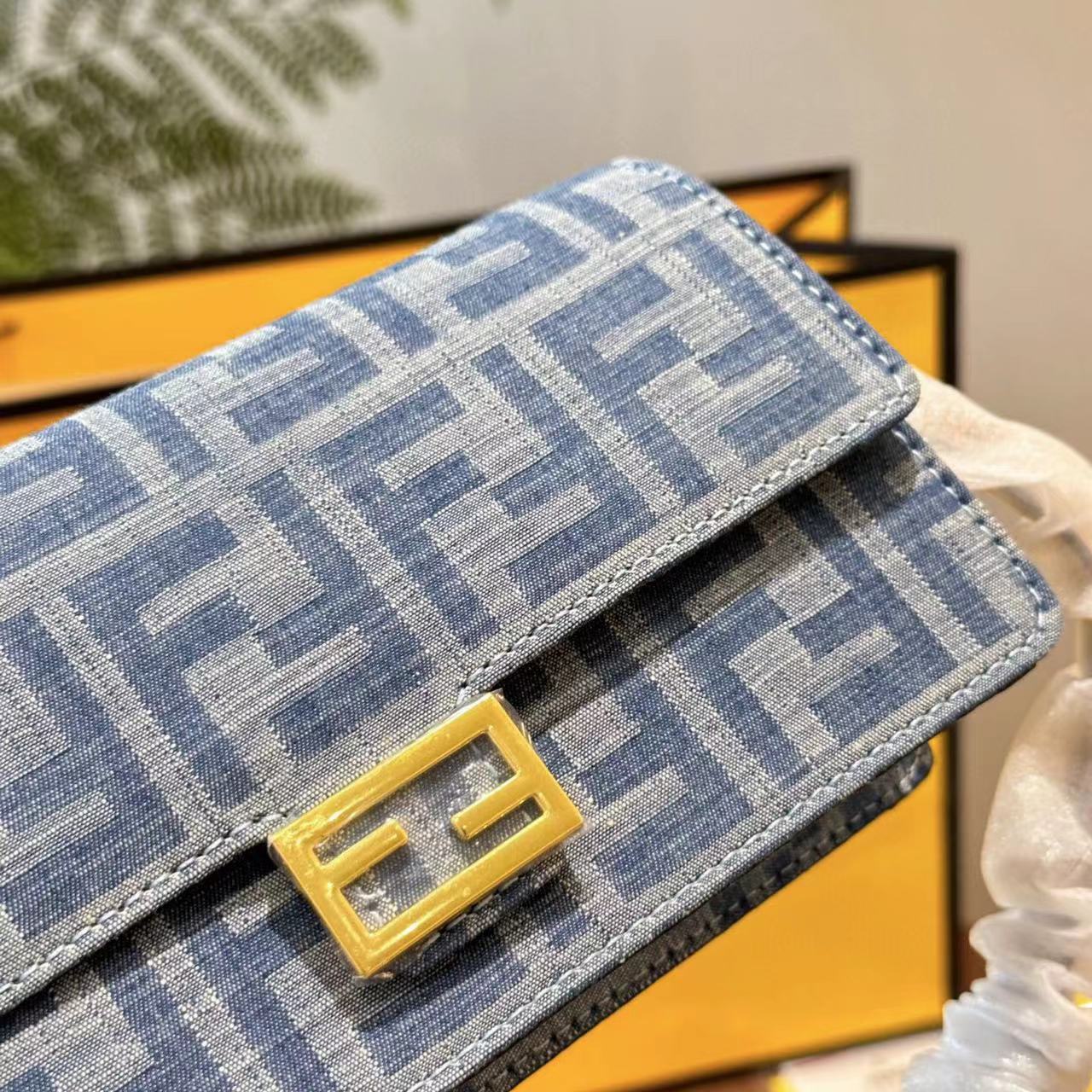 FEND1 FF デニムハンドバッグ【50％割引+送料無料】