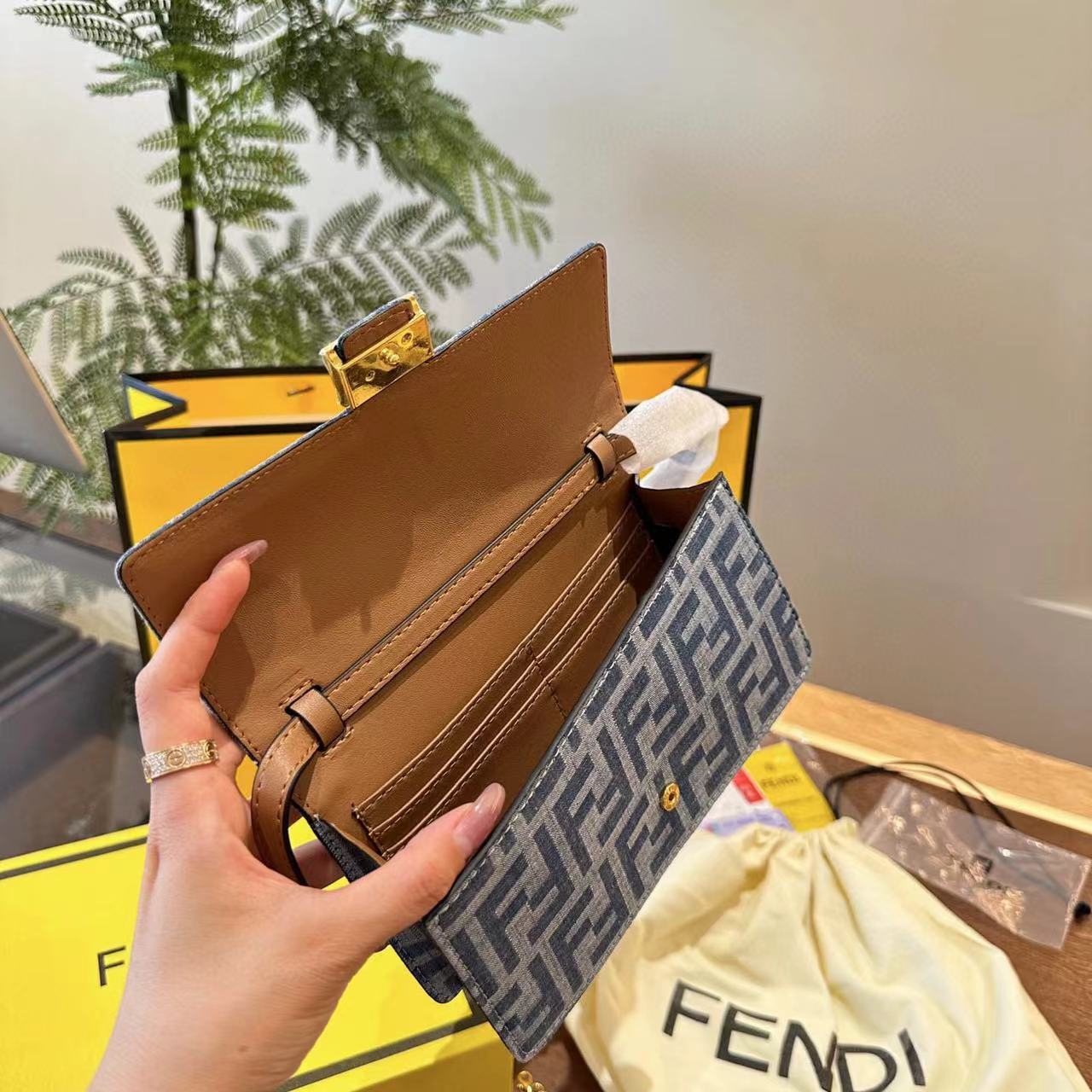 FEND1 FF デニムハンドバッグ【50％割引+送料無料】