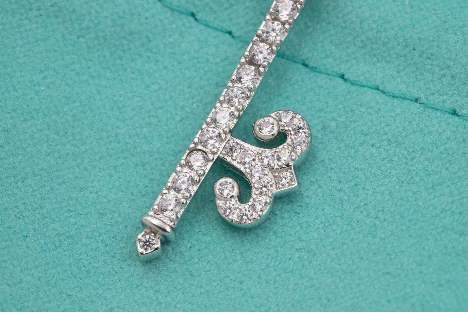 T1ffany キーダイヤモンドネックレス【50％割引+送料無料】