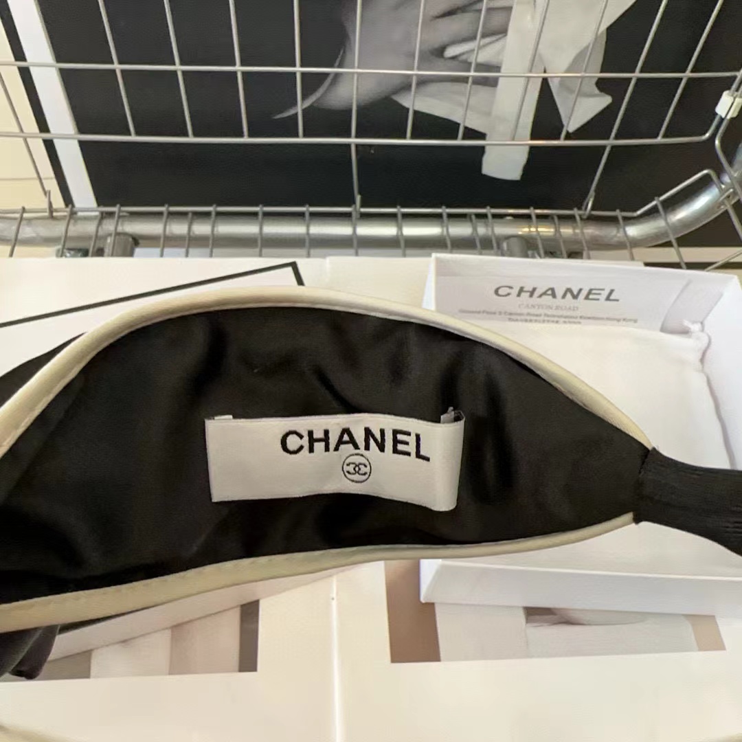 CHANE1 黒と白のカラーマッチング弓ヘッドバンド【50％割引+送料無料】