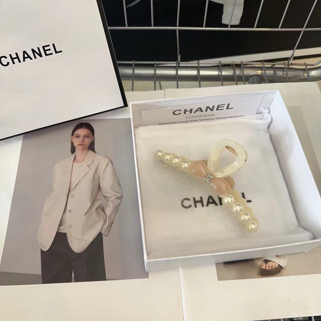 CHANE1 パール ヘアクリップ【50％割引+送料無料】
