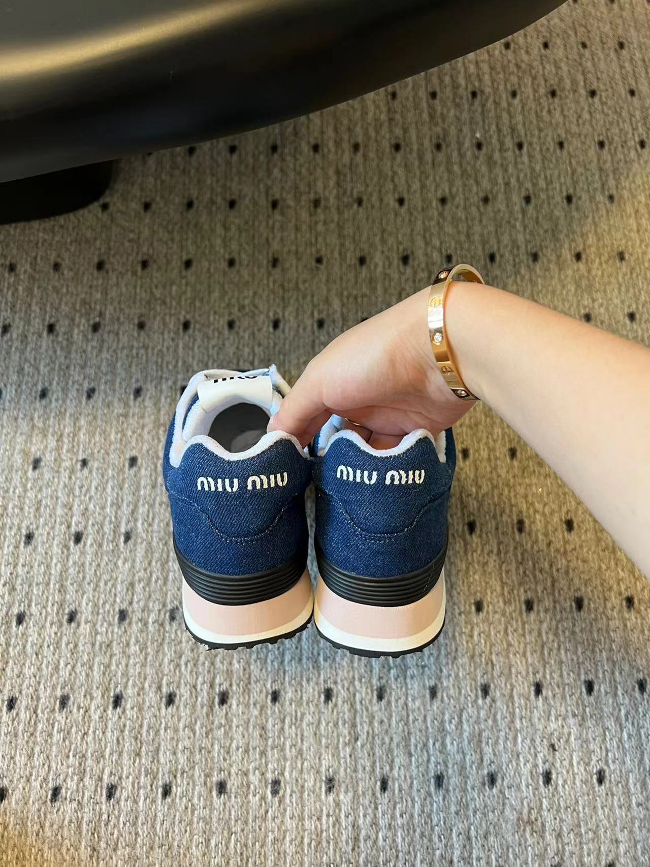 M1UM1U 高品質カジュアルスポーツシューズ【50％割引+送料無料】