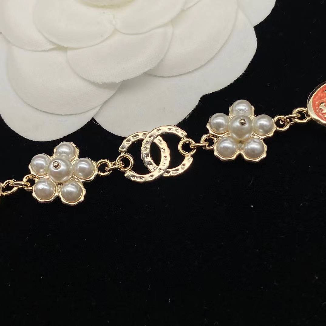 CHANE1 ダブルCロゴ ファイブフラワー ネックレス【50％割引+送料無料】