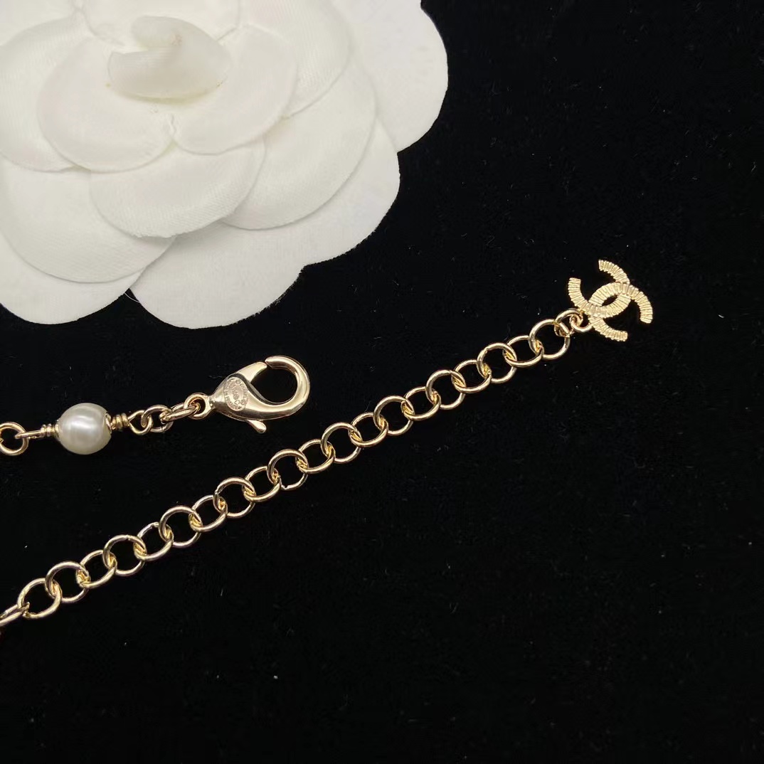 CHANE1 ダブルCロゴ ファイブフラワー ネックレス【50％割引+送料無料】