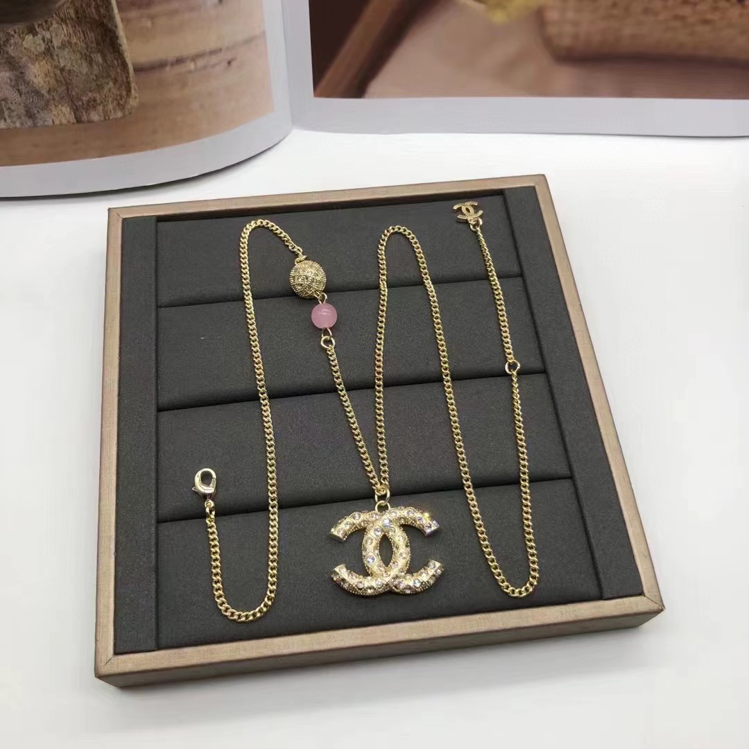 CHANE1 ダブルC ラージロゴネックレス【50％割引+送料無料】