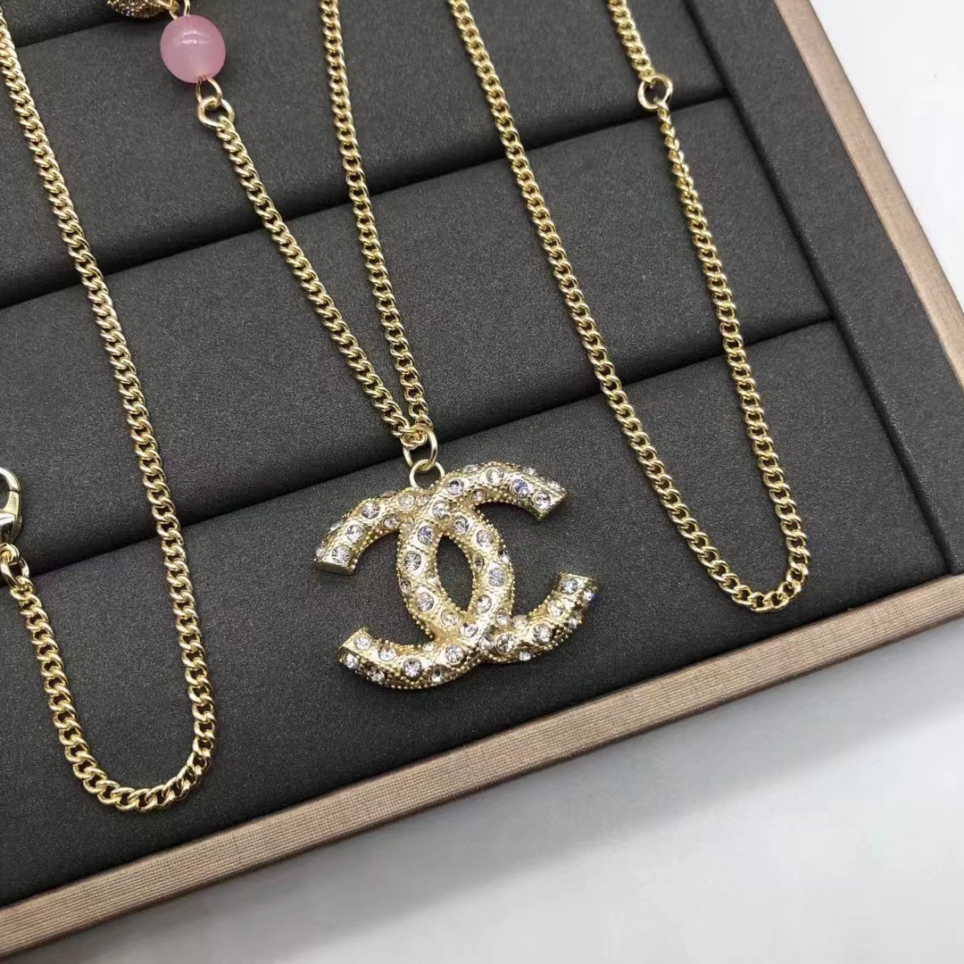 CHANE1 ダブルC ラージロゴネックレス【50％割引+送料無料】