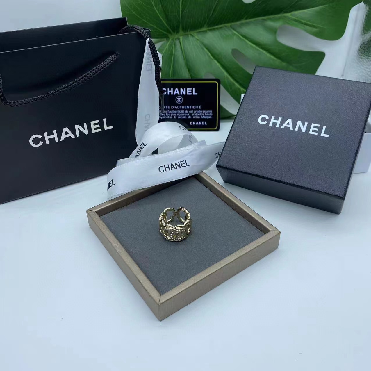 CHANE1 ダブルC中空リング【50％割引+送料無料】