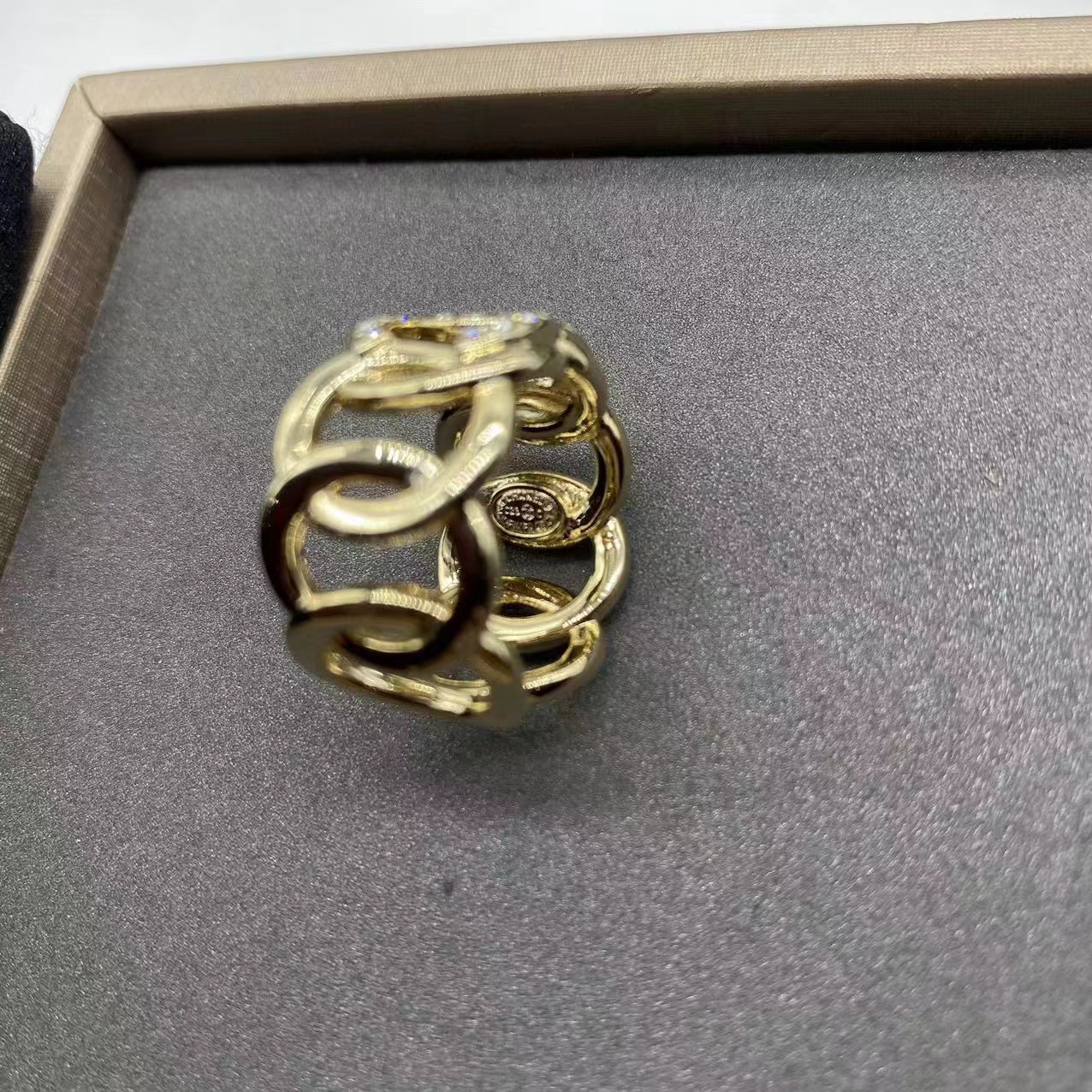 CHANE1 ダブルC中空リング【50％割引+送料無料】