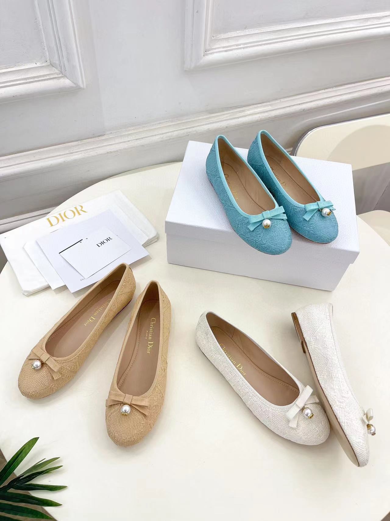 DI0R 高級パールフラットサンダル【50％割引+送料無料】