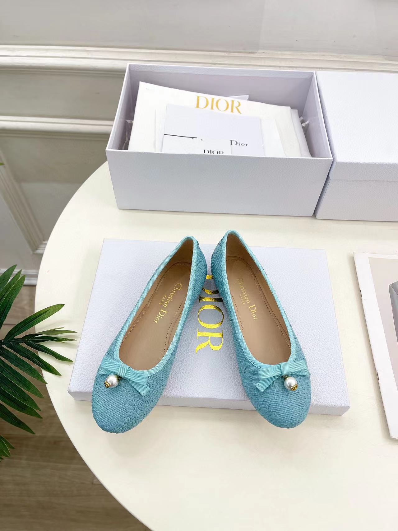 DI0R 高級パールフラットサンダル【50％割引+送料無料】