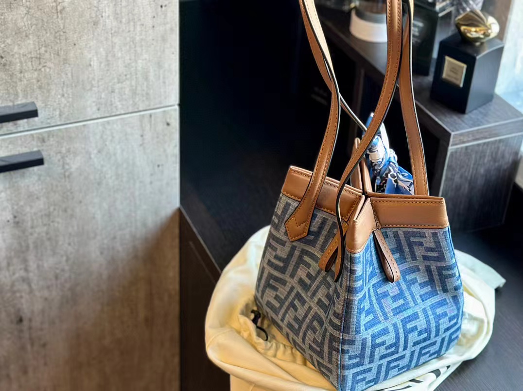 FEND1 FF デニムバケットトートバッグ【50％割引+送料無料】