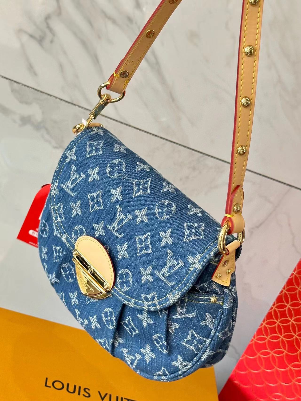 LVデニム脇バッグ【50％割引+送料無料】