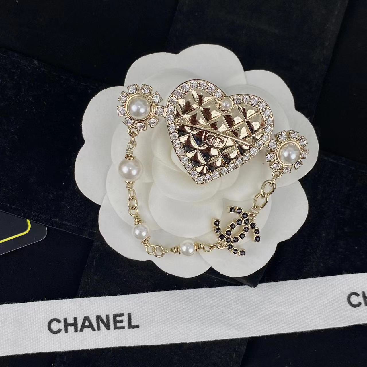 CHANE1 ハートパールブレスレット【50％割引+送料無料】