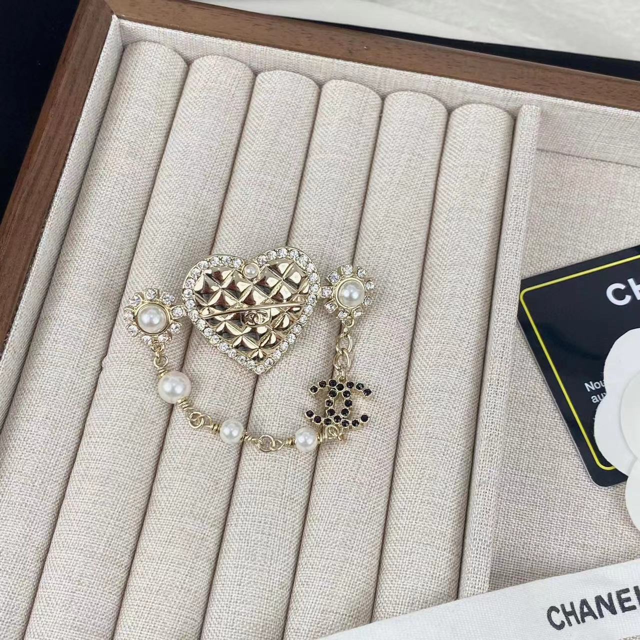 CHANE1 ハートパールブレスレット【50％割引+送料無料】