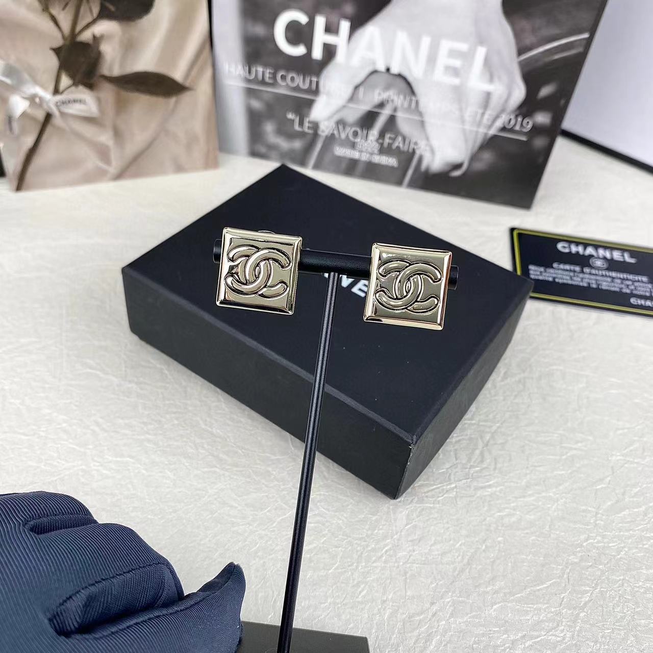 CHANE1 ダブルC スクエア スタッド ピアス【50％割引+送料無料】