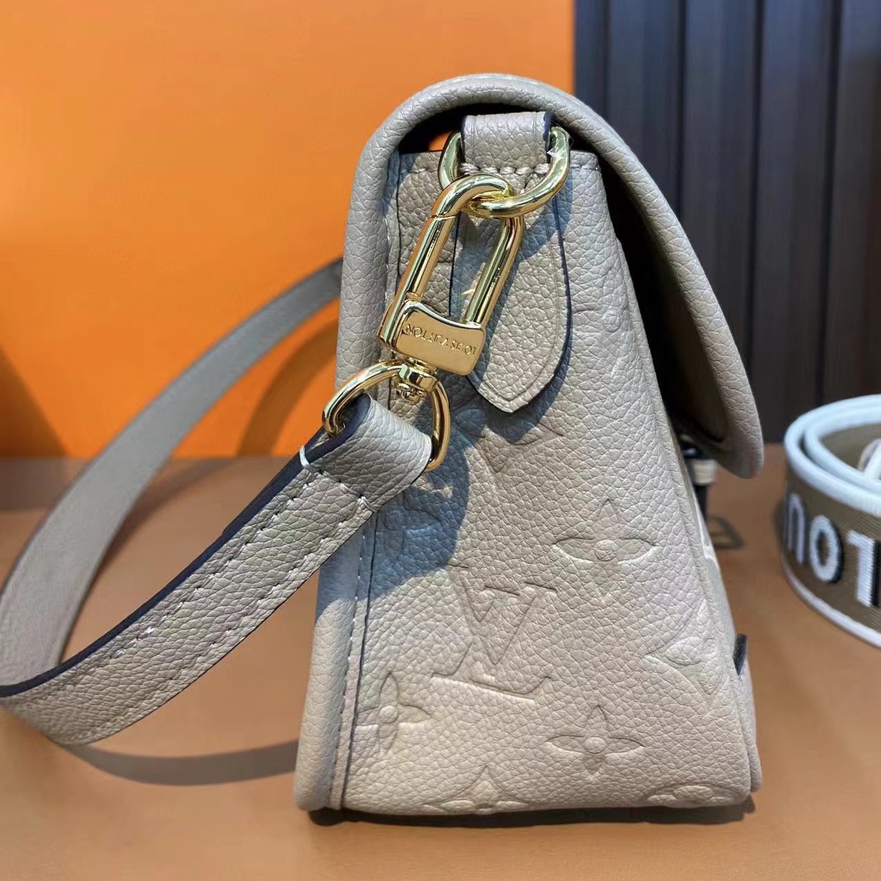 LV高品質プリントクロスボディバッグ【50％割引+送料無料】