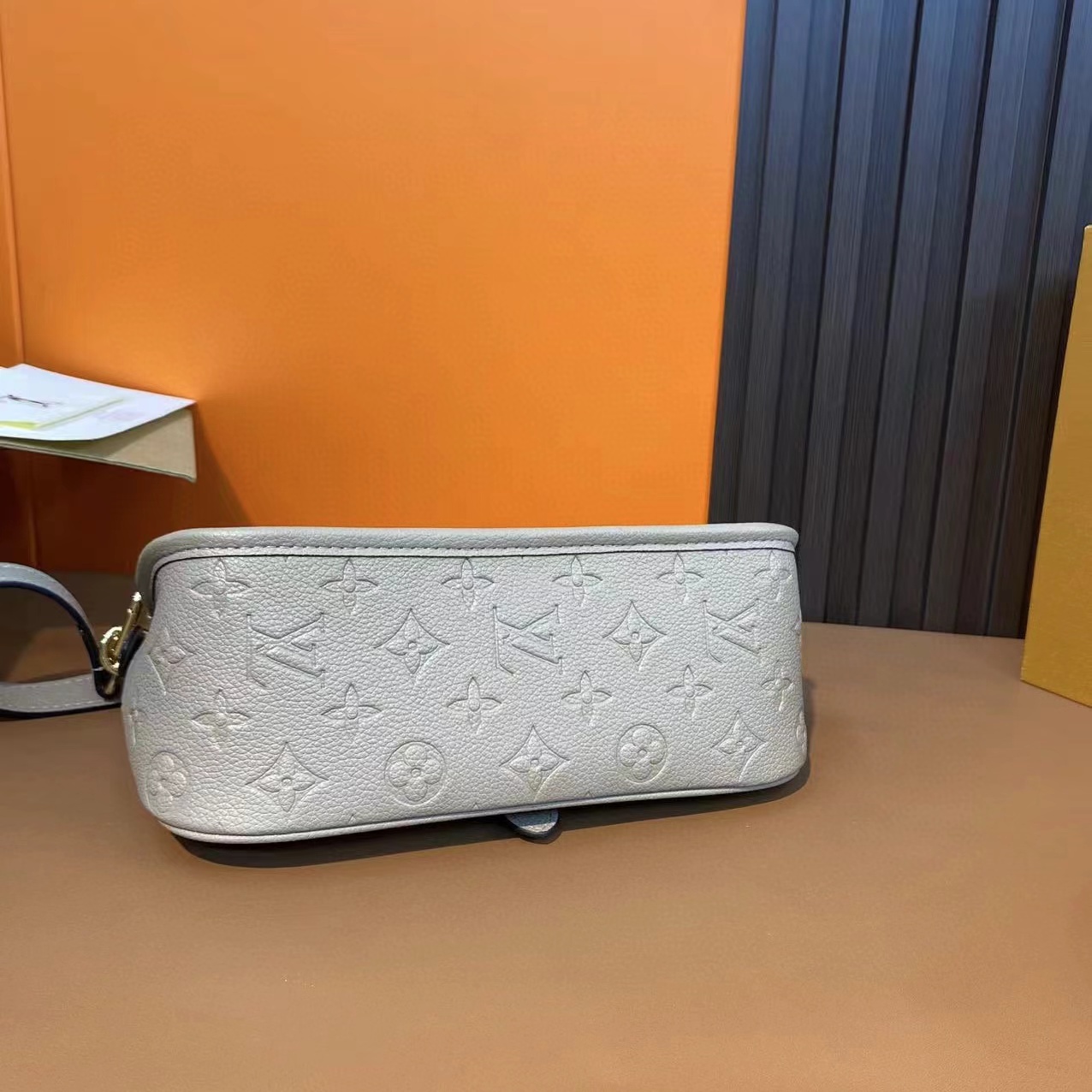 LV高品質プリントクロスボディバッグ【50％割引+送料無料】