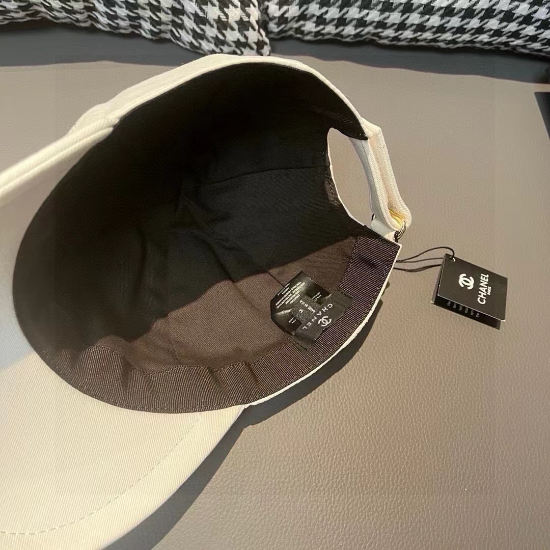 CHANE1 ダブルCロゴ ピークドキャップ【50％割引+送料無料】