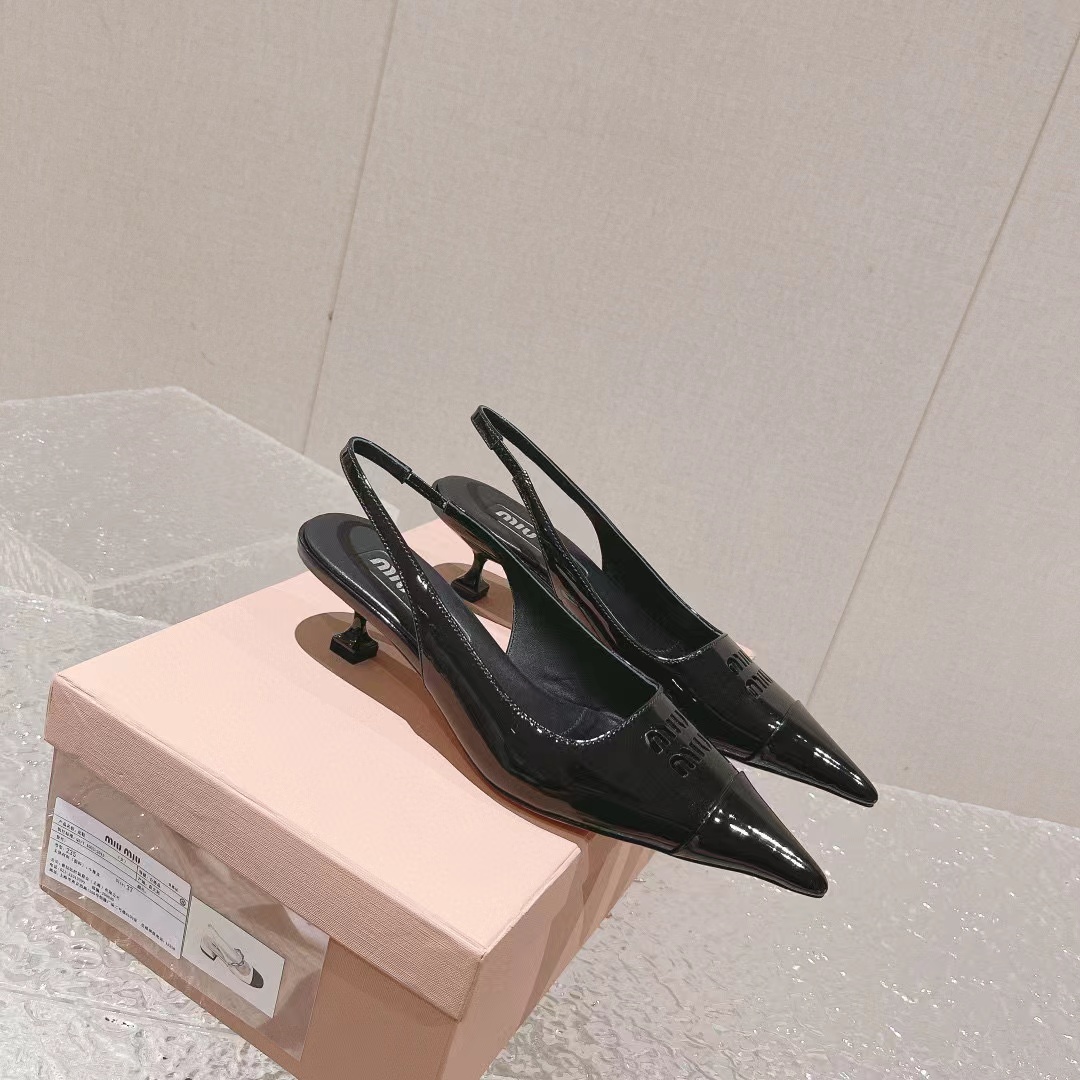 M1UM1U 高品質メリージェーン ポインテッドトゥ ハイヒール【50％割引+送料無料】