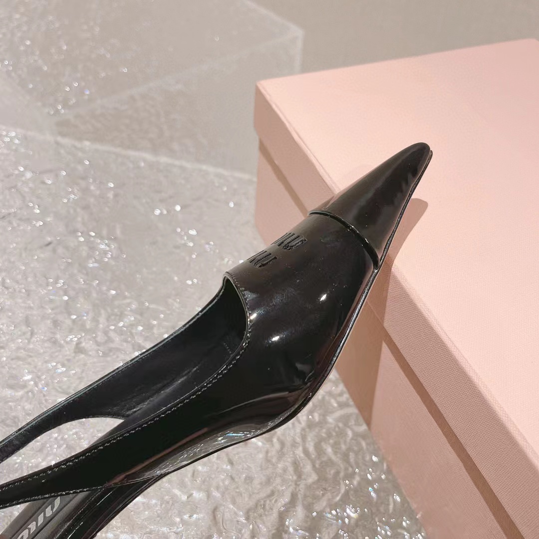 M1UM1U 高品質メリージェーン ポインテッドトゥ ハイヒール【50％割引+送料無料】