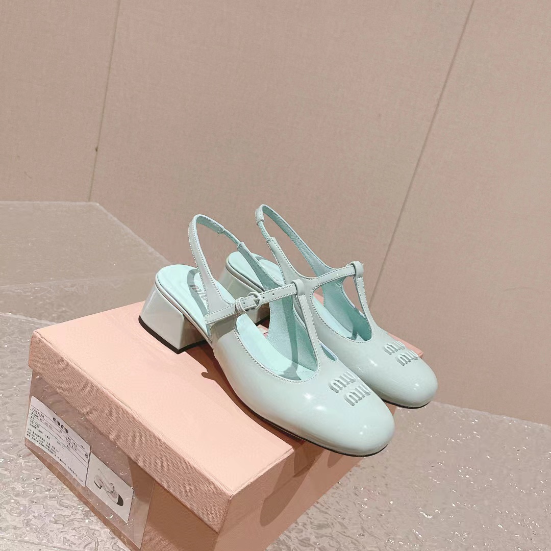 M1UM1U 高品質メリージェーン ローヒール【50％割引+送料無料】