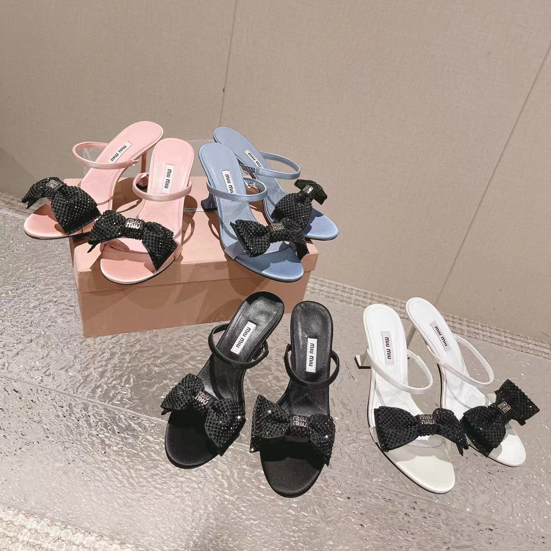 M1UM1U 高品質ダイヤモンドボウハイヒール【50％割引+送料無料】