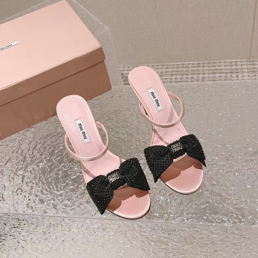 M1UM1U 高品質ダイヤモンドボウハイヒール【50％割引+送料無料】