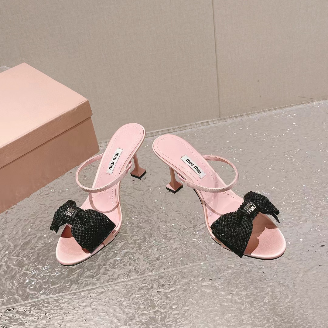 M1UM1U 高品質ダイヤモンドボウハイヒール【50％割引+送料無料】