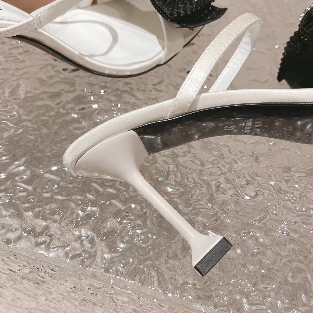 M1UM1U 高品質ダイヤモンドボウハイヒール【50％割引+送料無料】