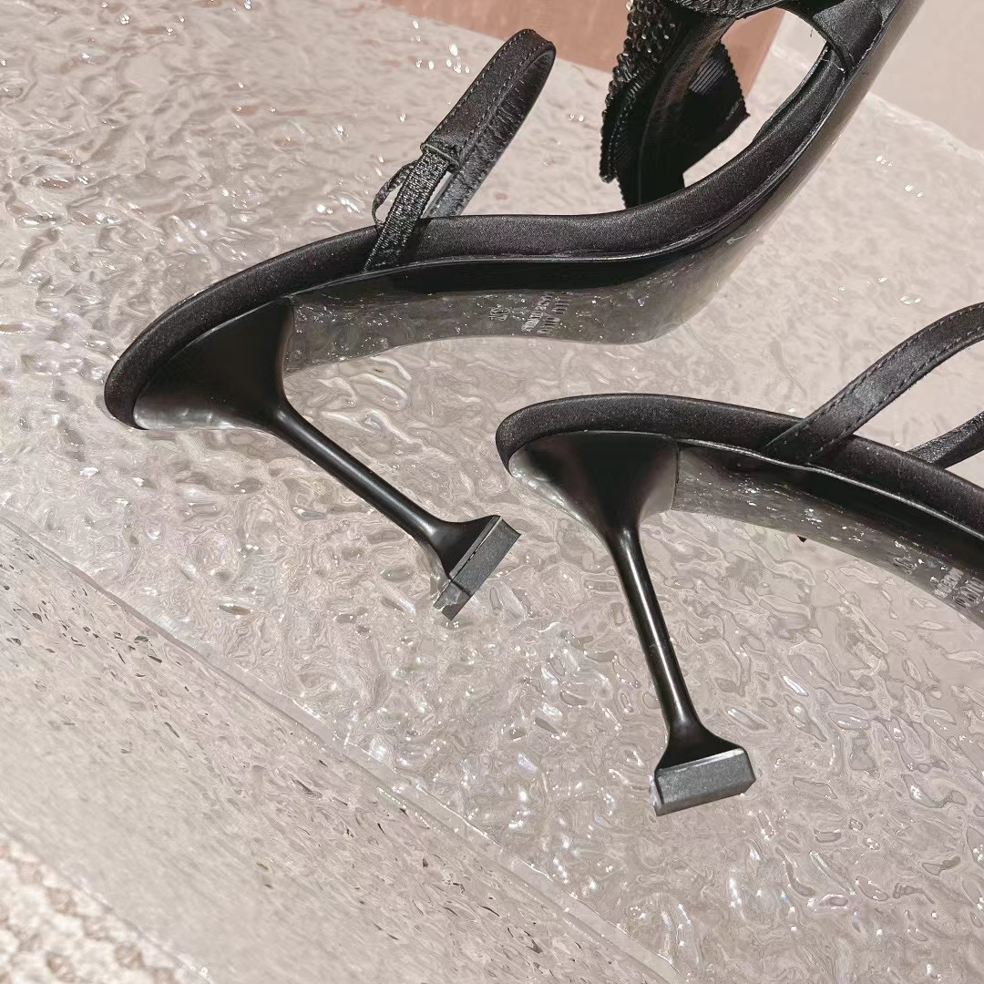 M1UM1U 高品質ダイヤモンドボウハイヒール【50％割引+送料無料】