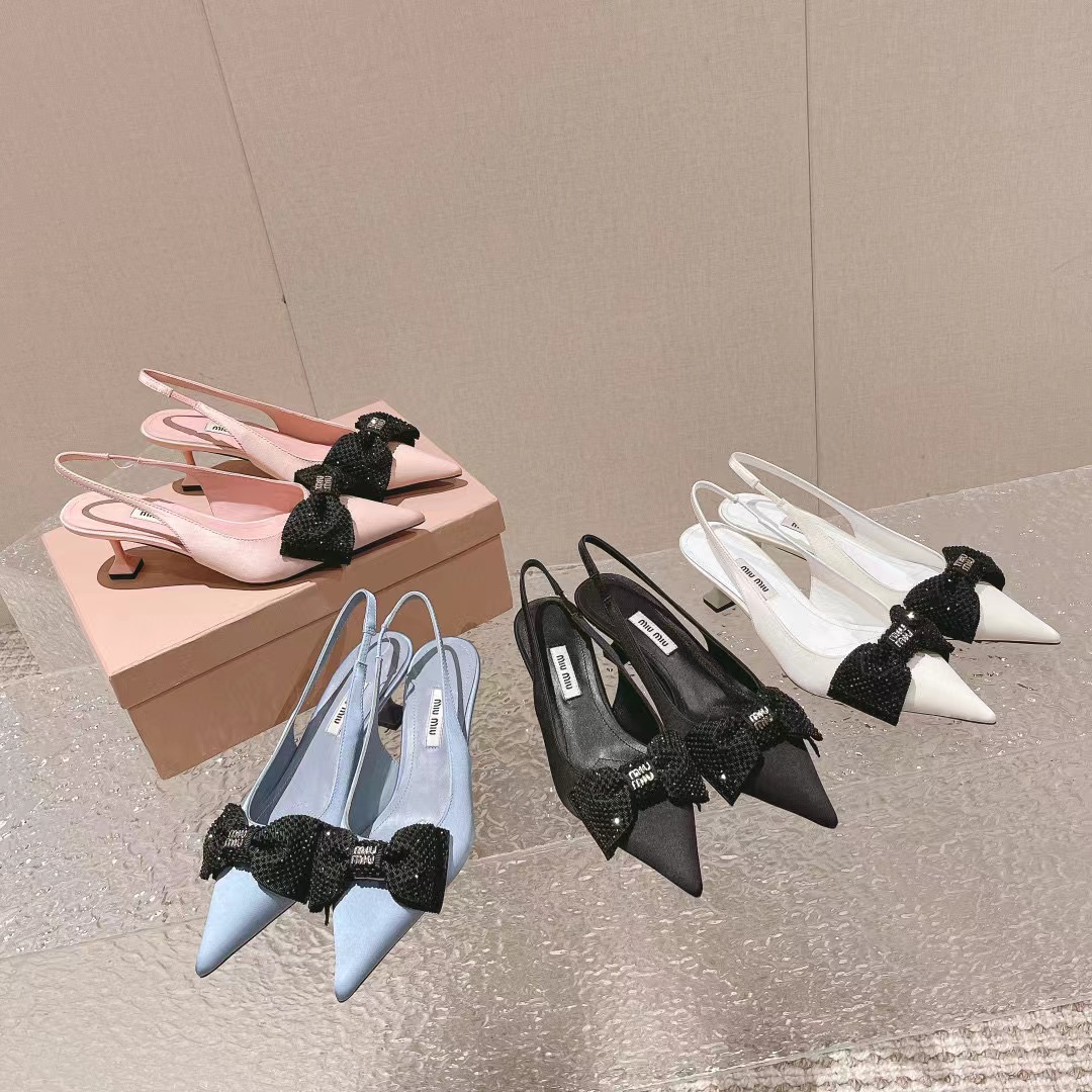 M1UM1U 高品質ポインテッドトゥボウハイヒール【50％割引+送料無料】