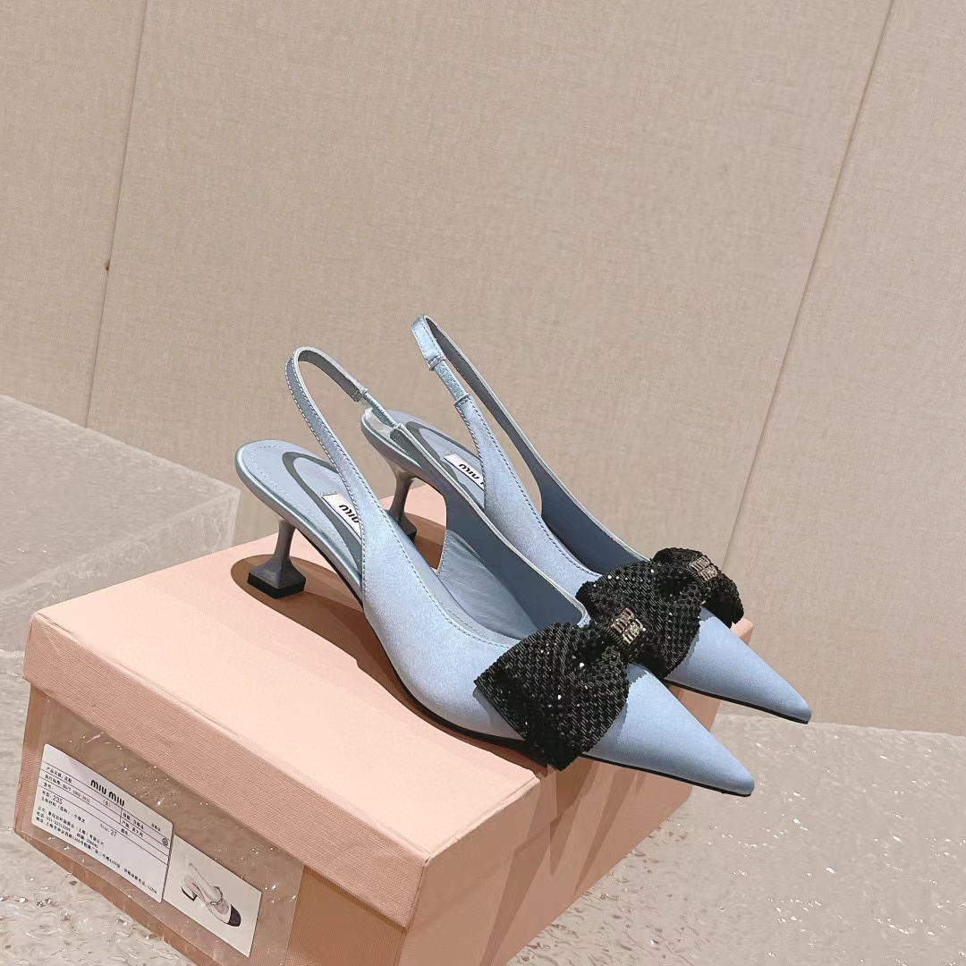 M1UM1U 高品質ポインテッドトゥボウハイヒール【50％割引+送料無料】