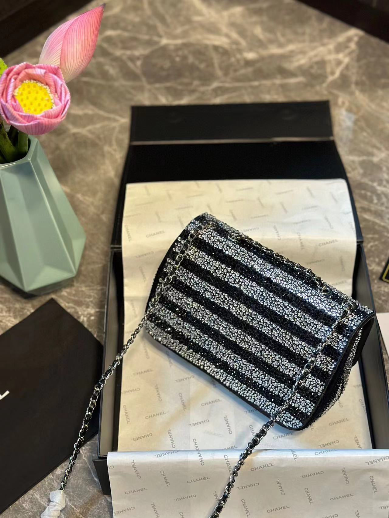 CHANE1 カスミソウ CF チェーンショルダー クロスボディバッグ【50％割引+送料無料】