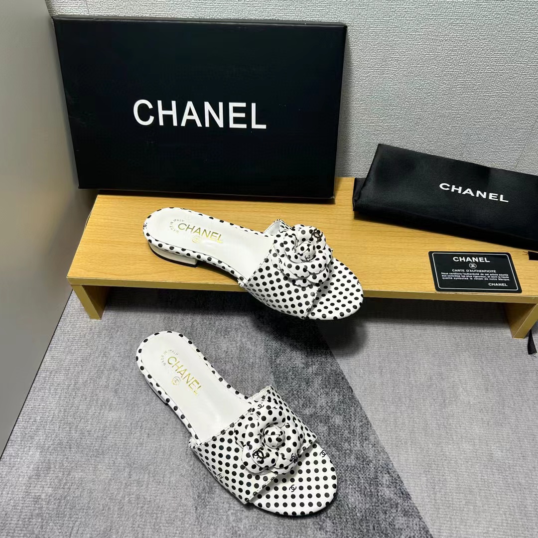CHANE1 カメリア水玉スリッパ【50％割引+送料無料】