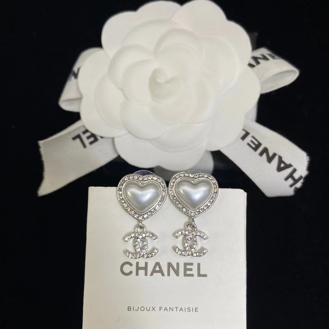 CHANE1 ハート ダブルC ピアス【50％割引+送料無料】