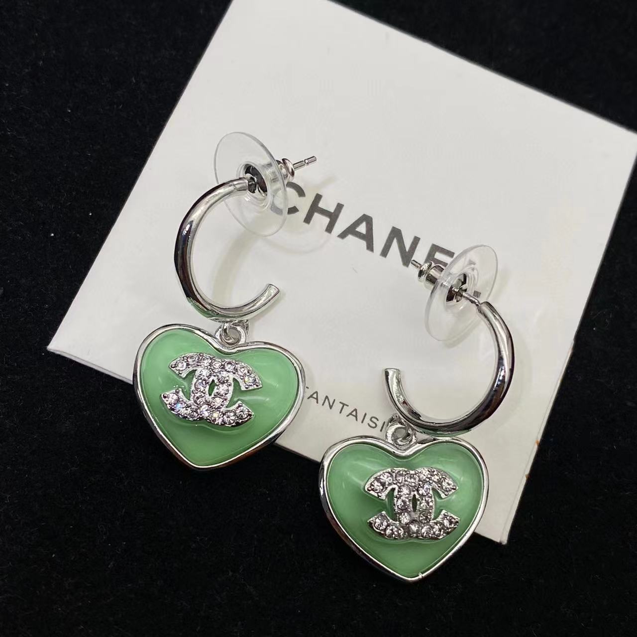 CHANE1 ダブルC ピーチハート ピアス【50％割引+送料無料】